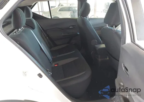 2019 Nissan Kicks Sv z USA, uszkodzony, nr VIN 3N1CP5CU2KL562902